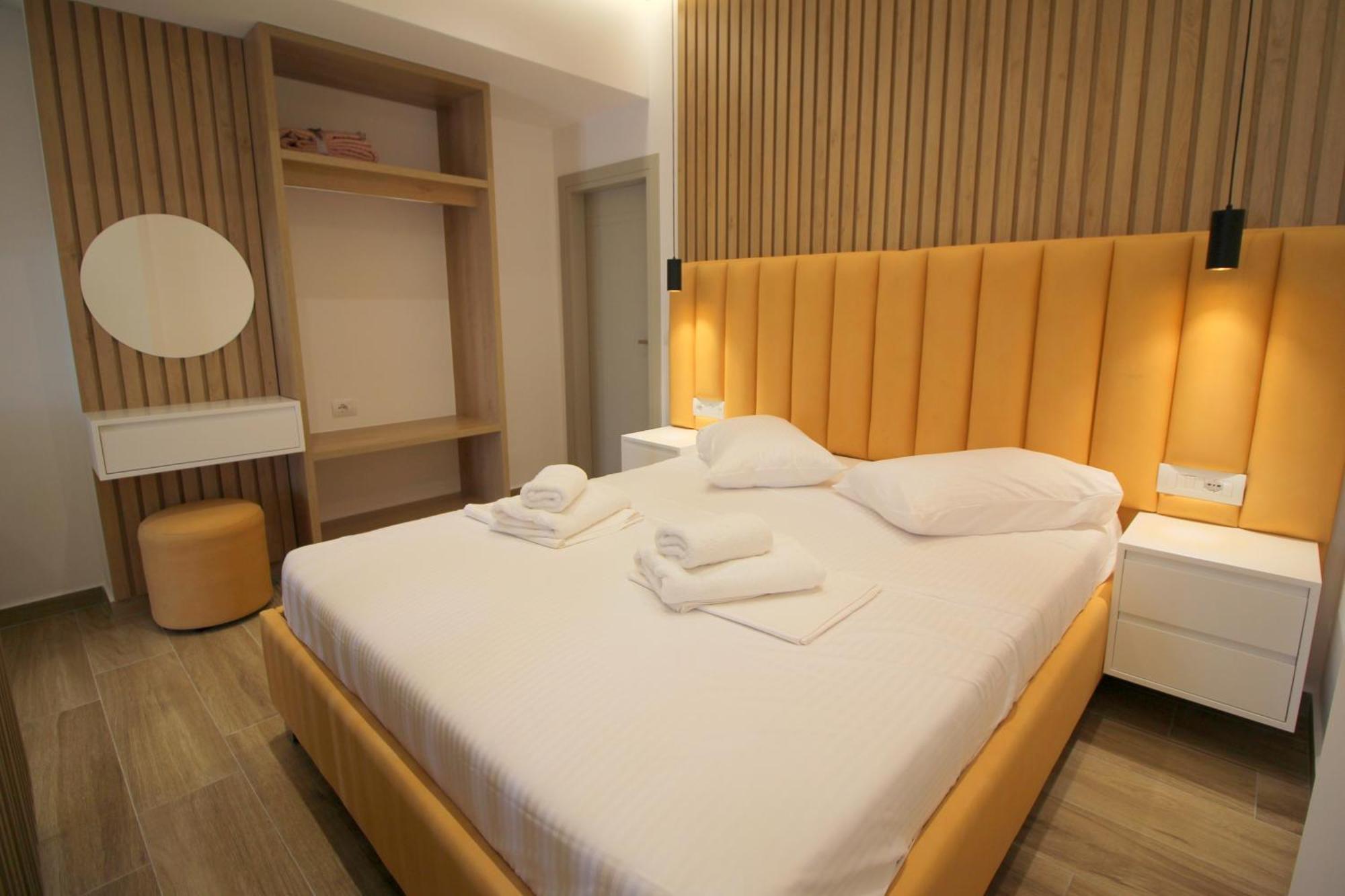 Alis Apartments Sarande Ngoại thất bức ảnh