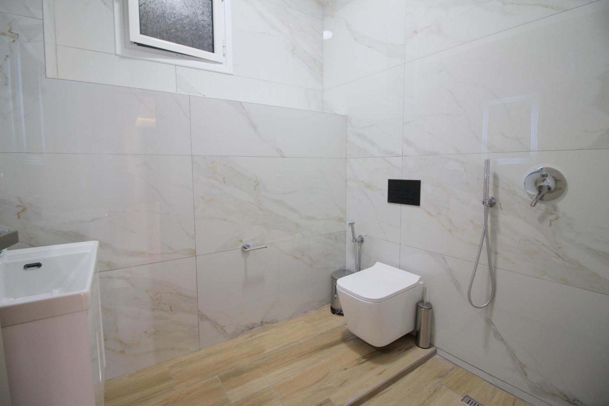 Alis Apartments Sarande Ngoại thất bức ảnh